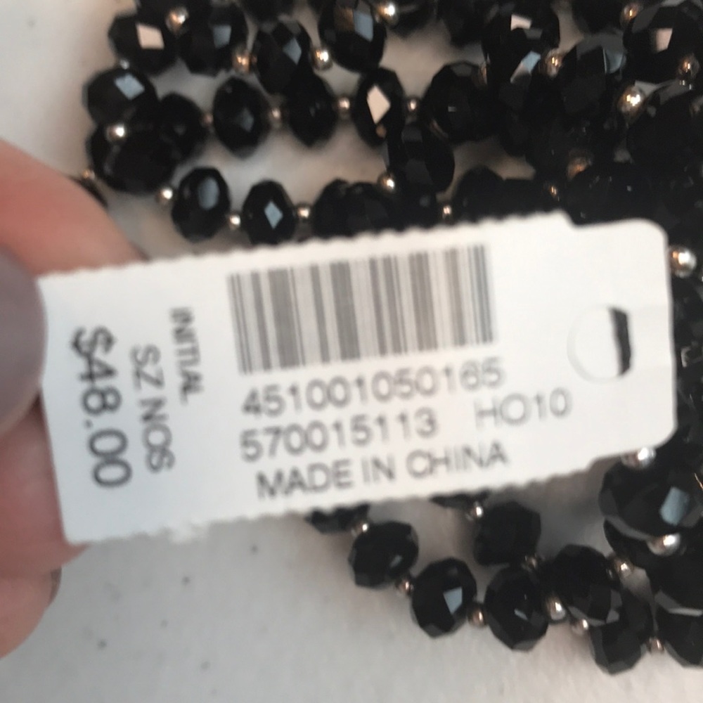 Six-strand black bead stretch bracelet - Picture 6 of 7
